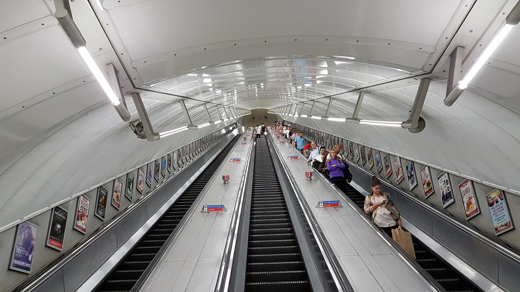 Tube